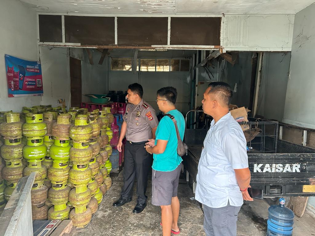 Kapolres Lampung Selatan Cek Ketersediaan Gas LPG 3kg di Kalianda