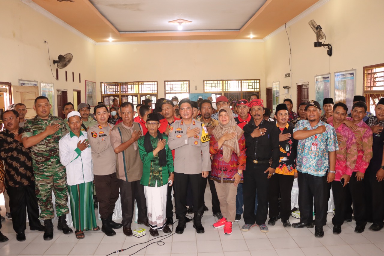 Jumat Curhat, Polres Lampung Selatan didukung masyarakat sebagai moral enforcement.