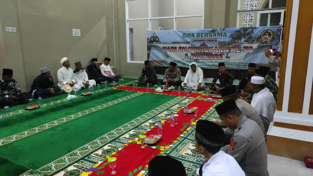 Polres Pesawaran Gelar Do'a Bersama Dalam Rangka Hari Bhayangkara Ke-76