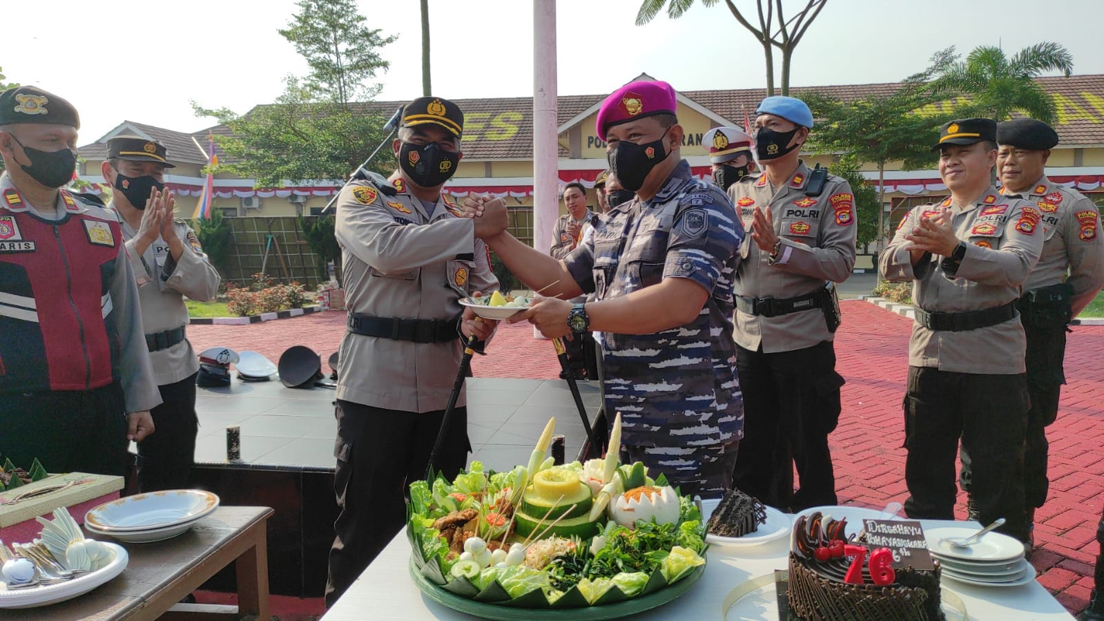 Batalyon Infantri 7 Marinir, Beri Kejutan Spesial Polres Pesawaran, Pada Hari Bhayangkara Ke-76