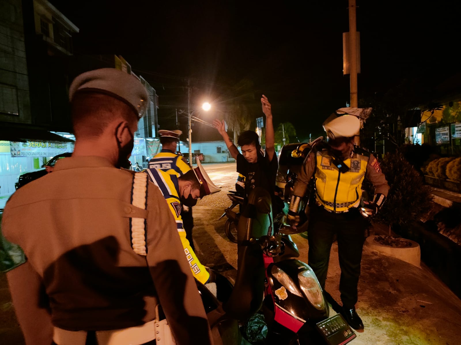 Jaga Kondusifitas Wilayah, Polres Pringsewu Gelar Razia dan Hunting