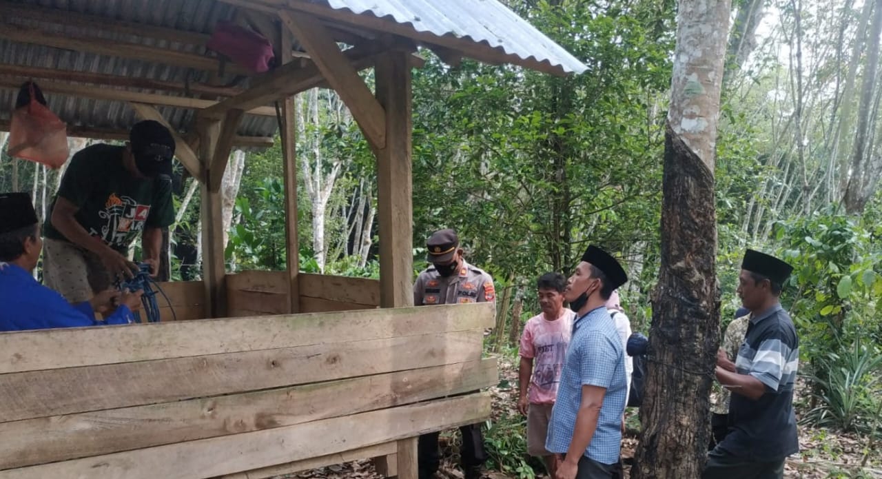 Polsek Pulau Panggung Identifikasi Korban Dugaan Bunuh Diri