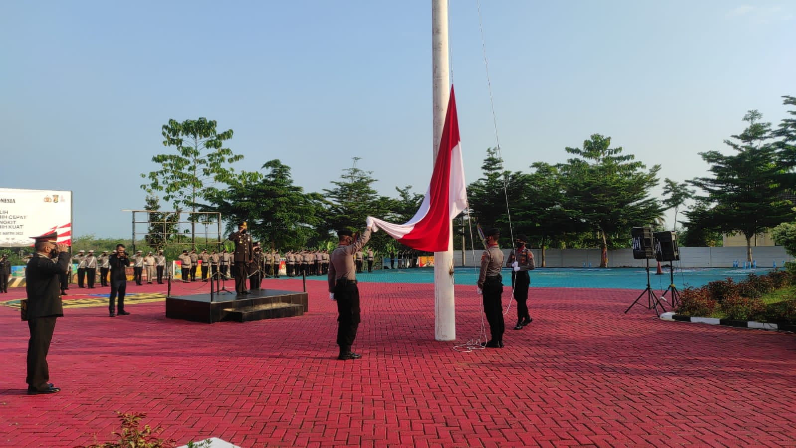 Polres Pesawaran Gelar Upacara Hari Kemerdekaan Republik Indonesia Ke 77
