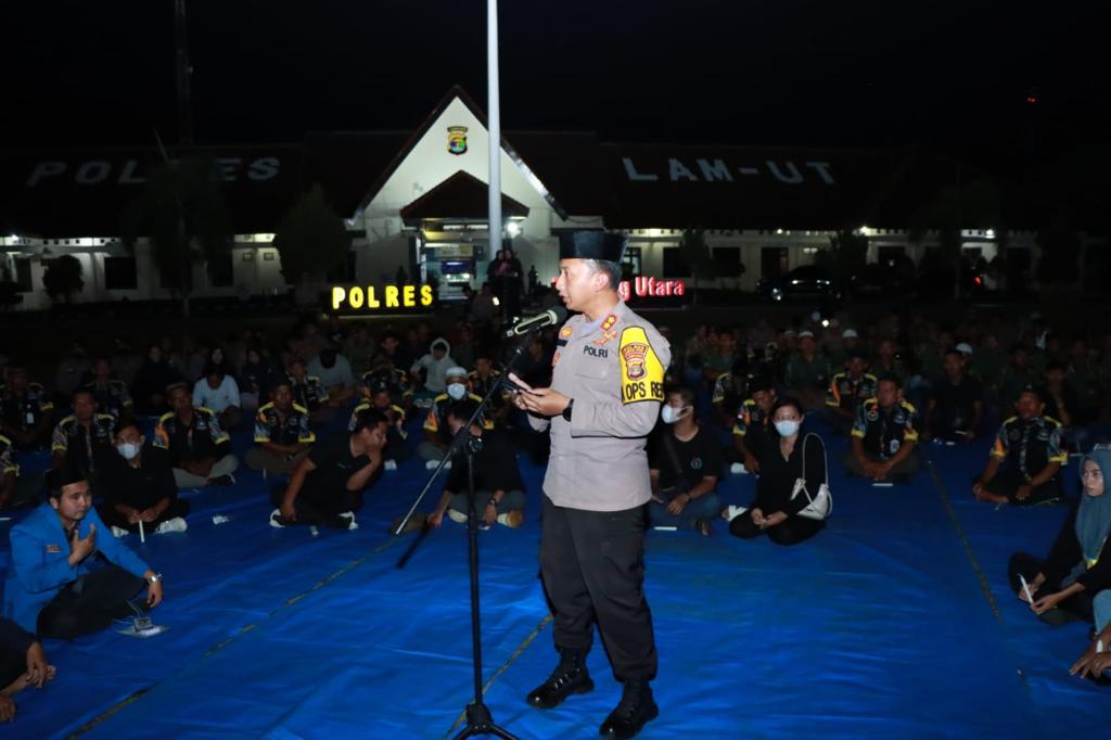 Aksi Solidaritas, Polres Lampung Utara Bersama Ormas dan Mahasiswa Gelar Doa Bersama