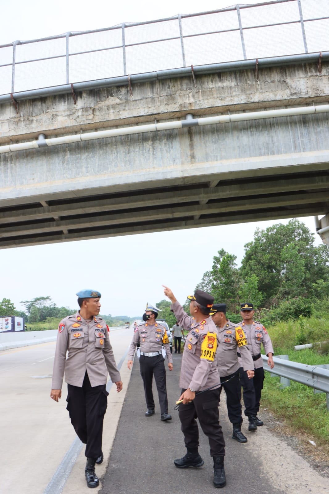 Antisipasi Lempar Kaca Saat Mudik Nataru, Kapolres Pesawaran Cek Lokasi Jalan Tol