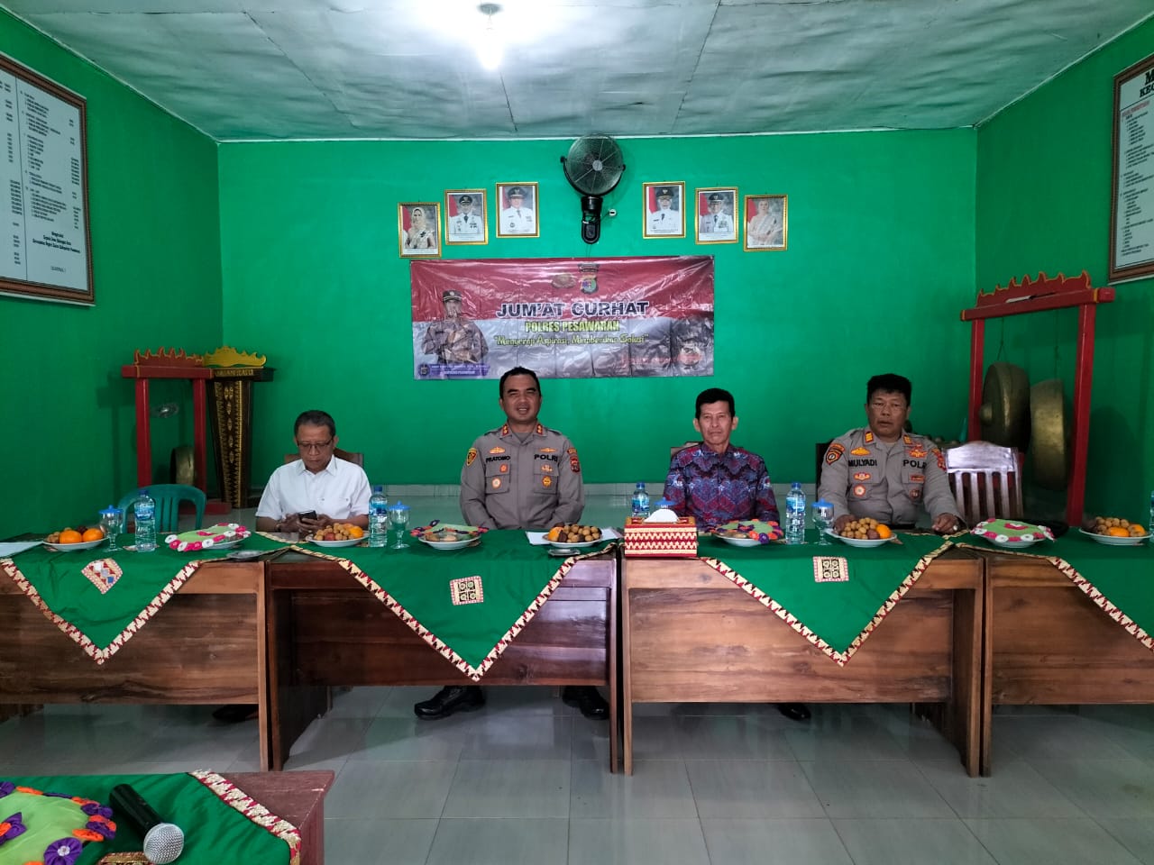 Pupuk Langka, Masyarakat Curhat Ke Kapolres Pesawaran
