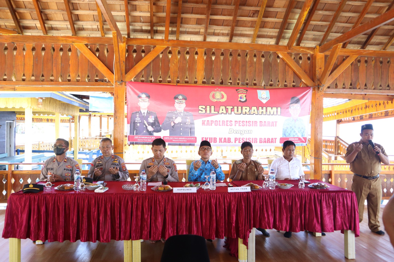 Silaturahmi Kapolres Pesisir Barat dengan Forum Kerukunan Umat Beragama (FKUB) Pesisir Barat