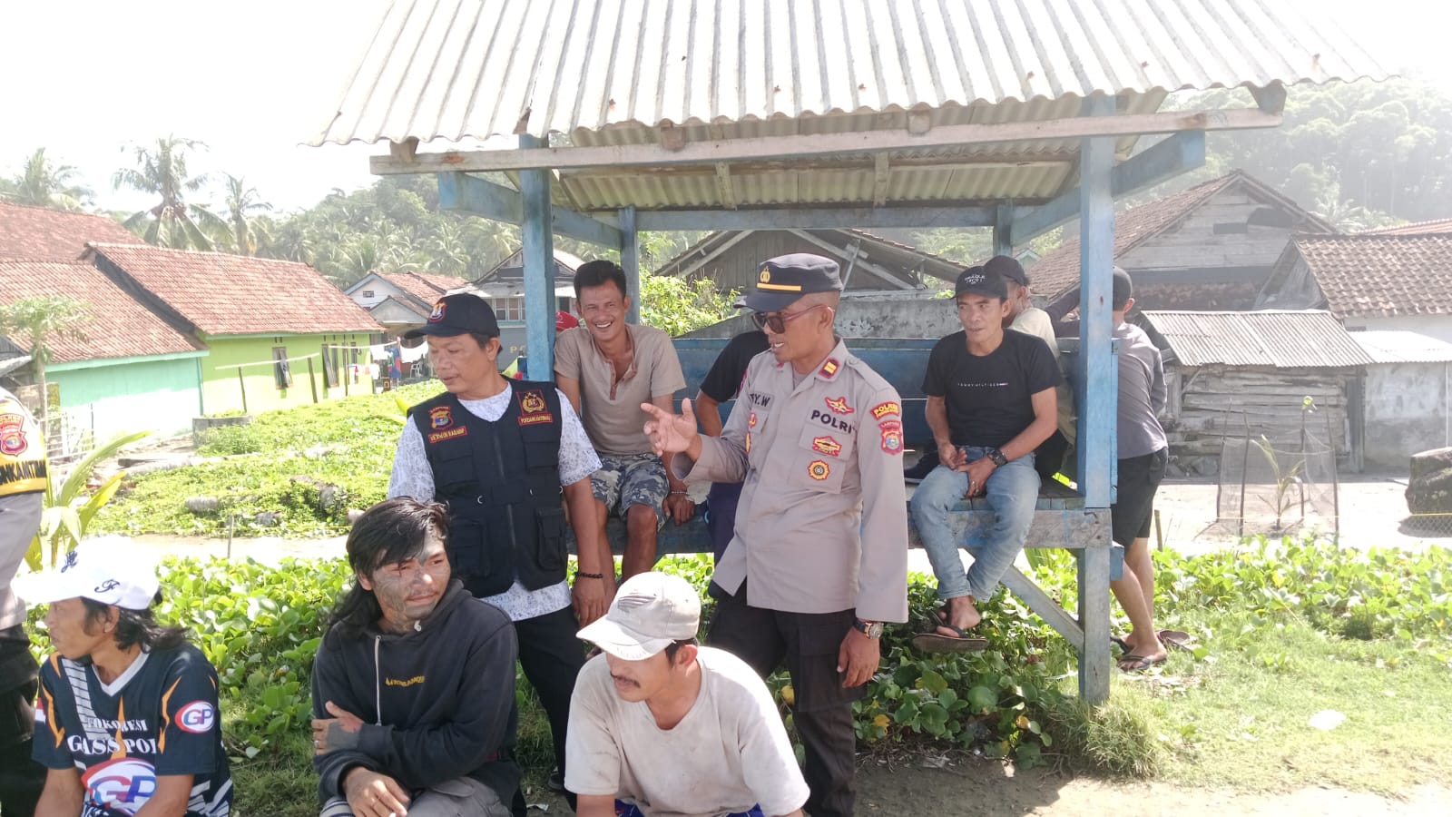 Jum'at Curhat Polres Pesisir Barat
