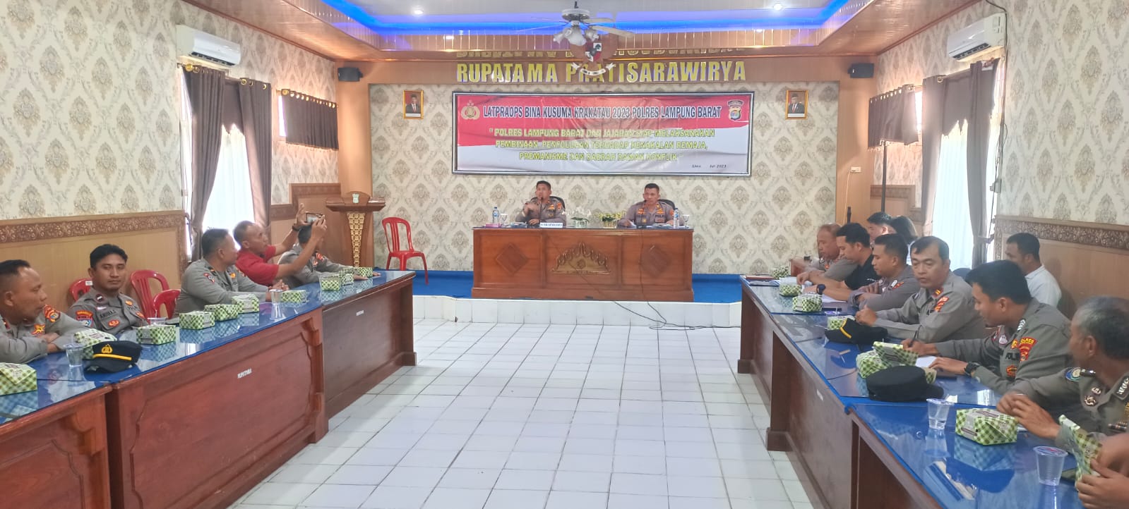 Menjelang Operasi Bina Kusuma Krakatau 2023, Polres Lambar laksanakan  Lat Pra Ops