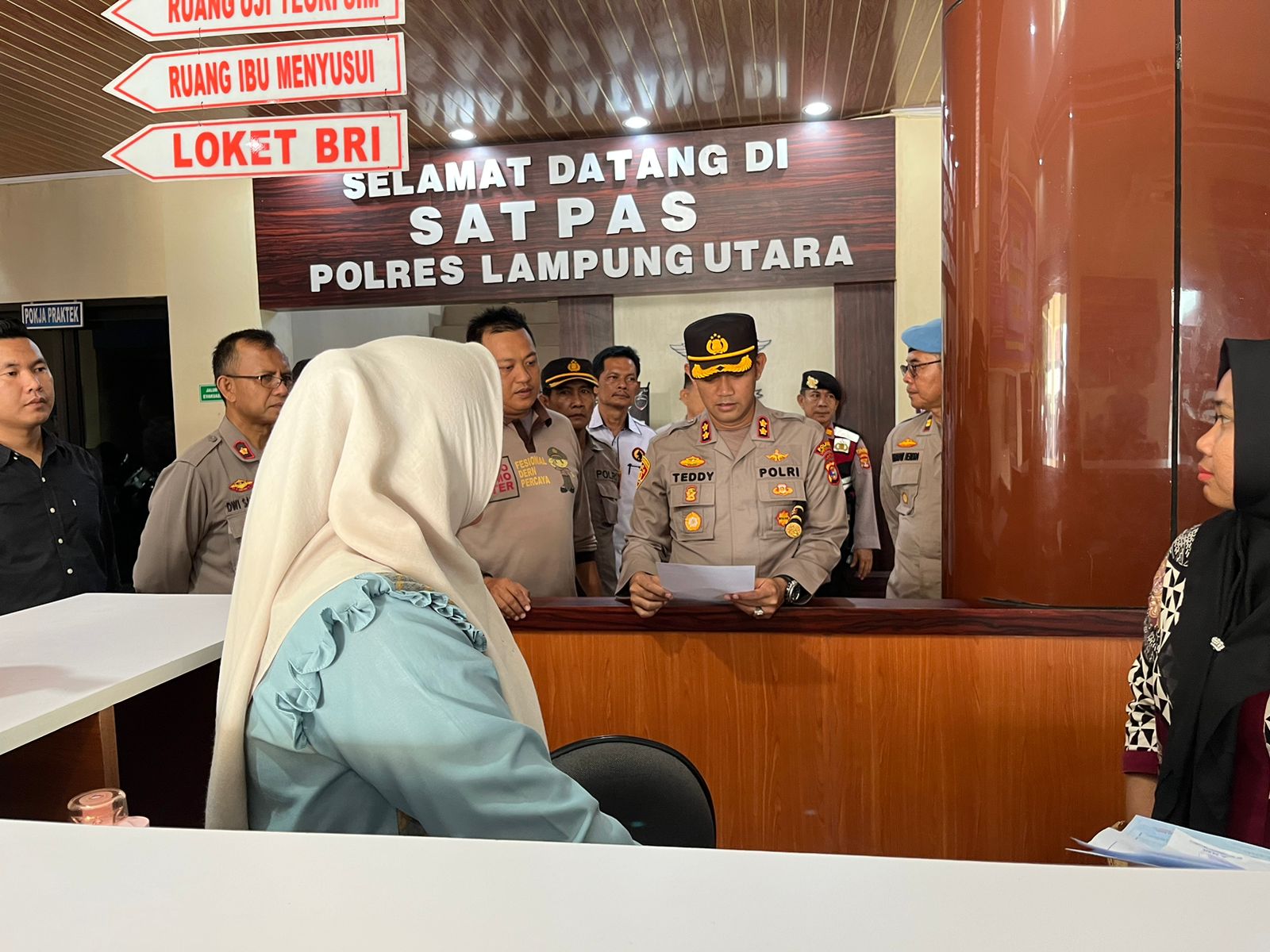 Pastikan Pelayanan Berjalan Maksimal, Kapolres Cek Ruangan Pelayanan Mako Polres Lampung Utara