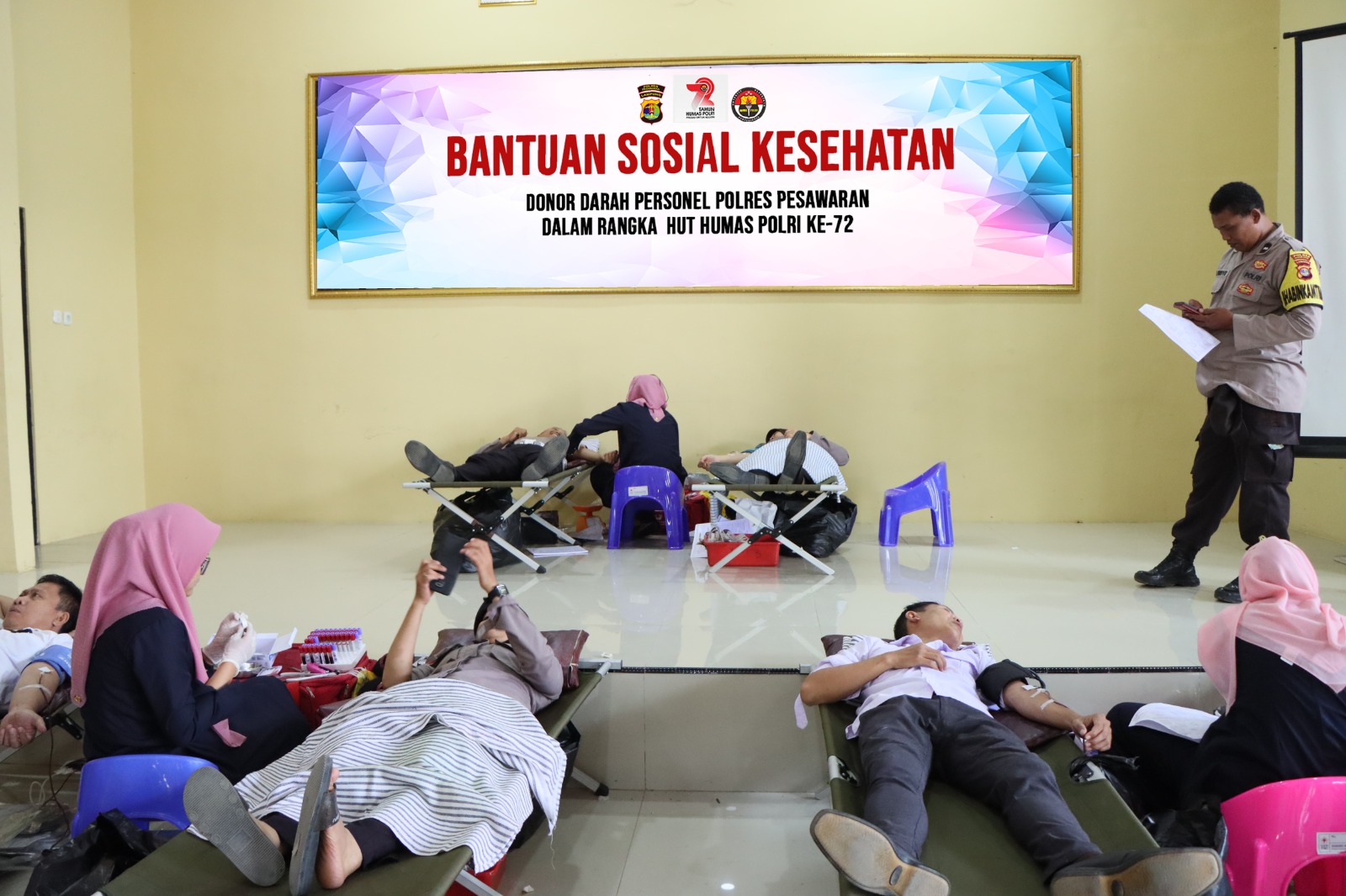 Polres Pesawaran Gelar Donor Darah Sambut HUT Humas Polri ke 72