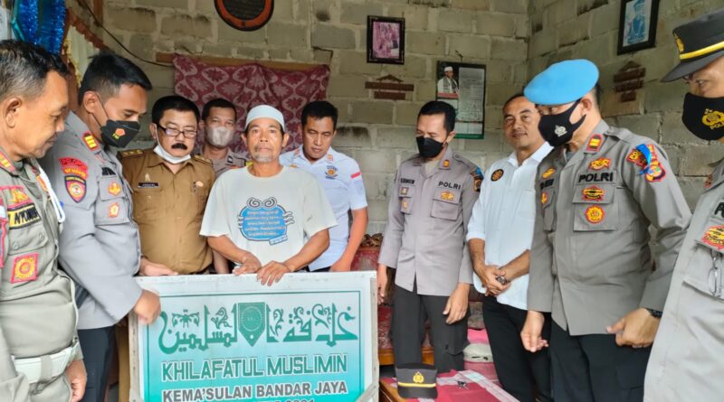 Polres Lampung Tengah Persuasif Lepas Plang Khilafatul Muslimin Bandar Jaya