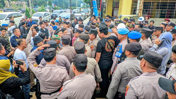TNI - Polri Kawal Ketat Eksekusi Lahan 600 M2 di Bandar Lampung