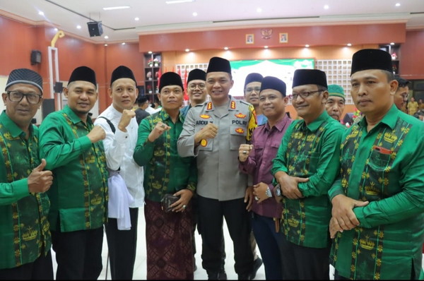 Sinergitas Ulama dan Umaro, Kapolresta Bandar Lampung Hadiri Halal Bihalal PCNU Kota Bandar Lampung