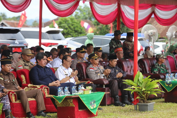 Waka Polres Lampung Barat Hadiri Pembukaan TMMD ke 120 Kodim 0422 Lampung Barat