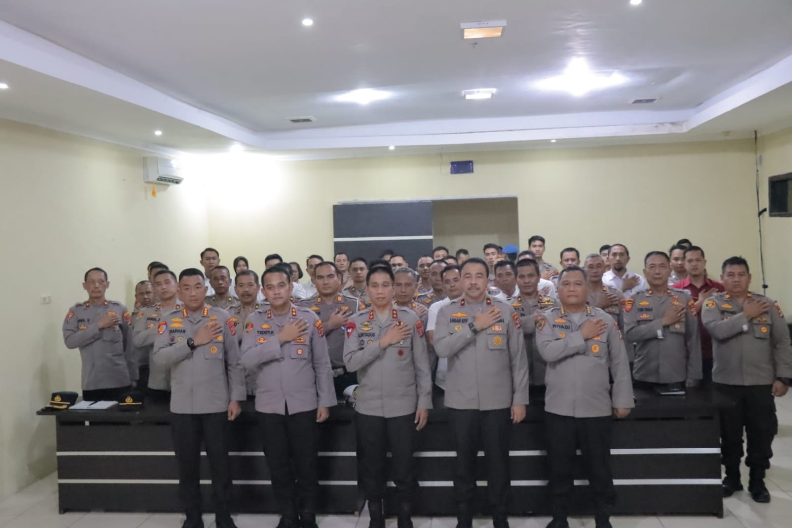 Kunker Kapolda Lampung di Polres Way Kanan, Motivasi Personel Tingkatkan Pelayanan Masyarakat.